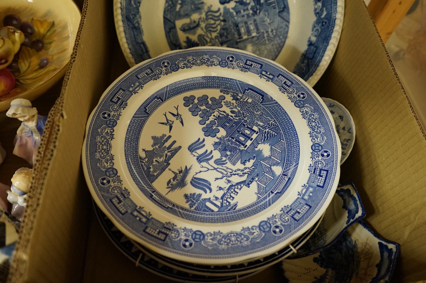 A collection of mixed ceramics to include Doulton figures, set of six Royal Albert old country roses cups and Spode plates